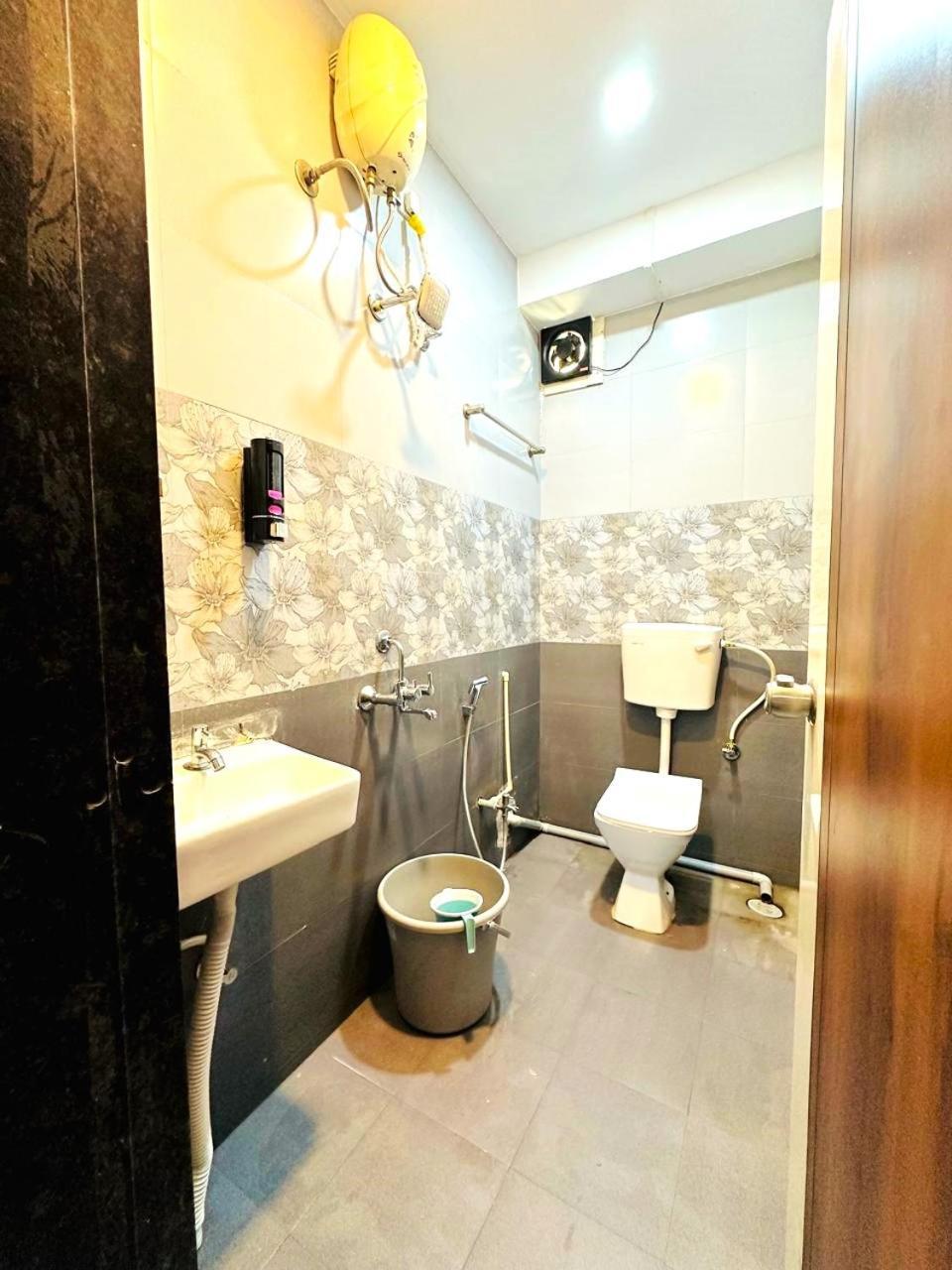 Hotel Elite Stay Pune Exterior photo