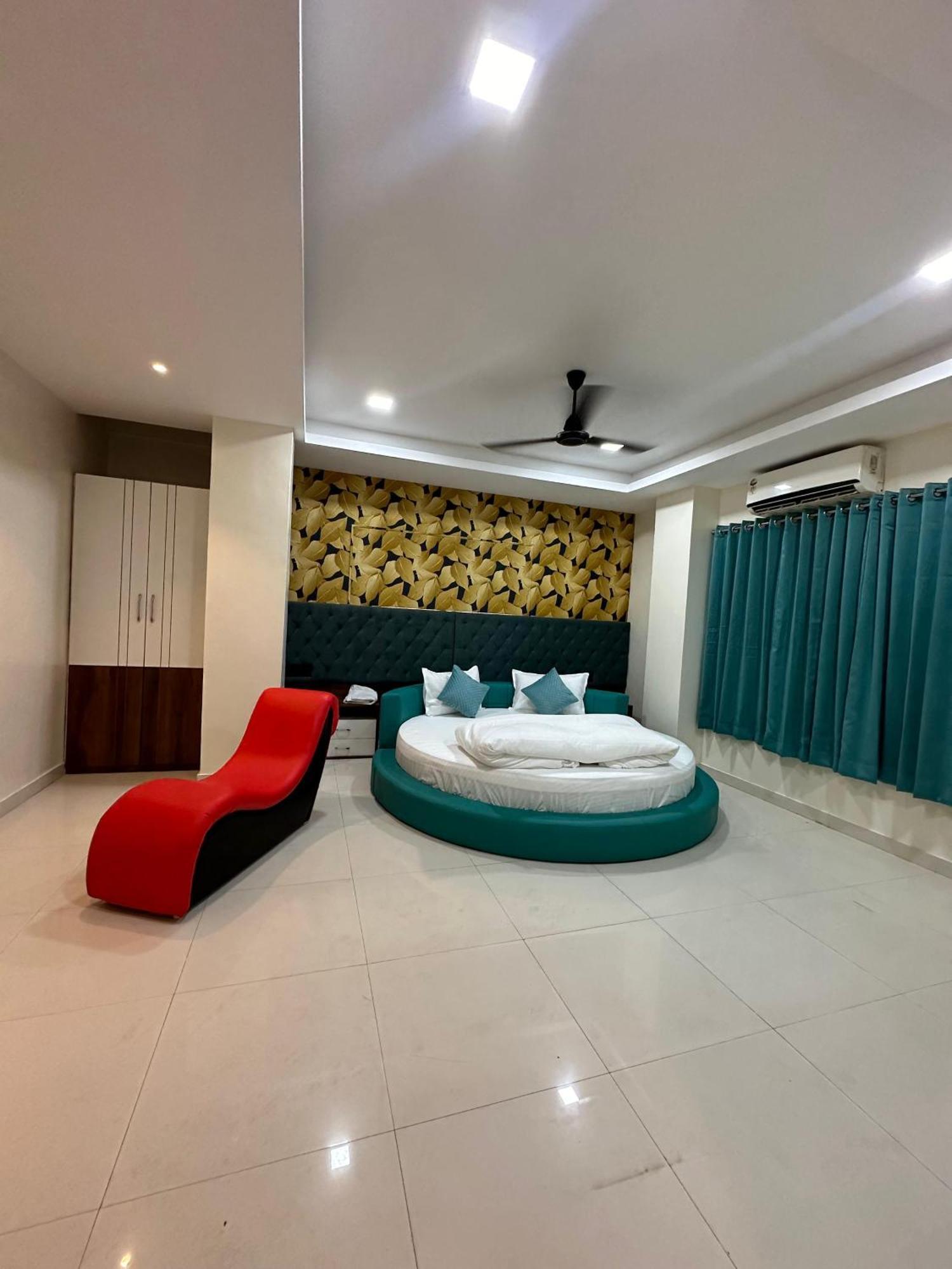Hotel Elite Stay Pune Exterior photo