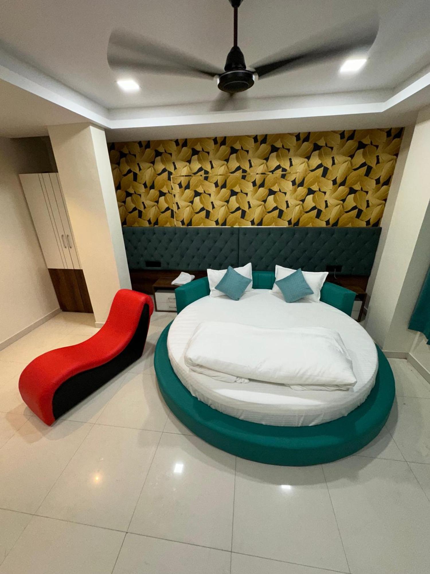 Hotel Elite Stay Pune Exterior photo